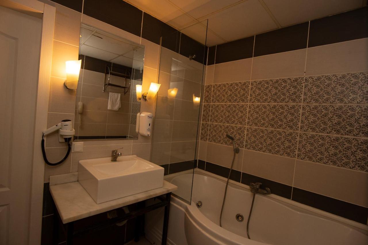 Srf Hotel Eskişehir Esterno foto