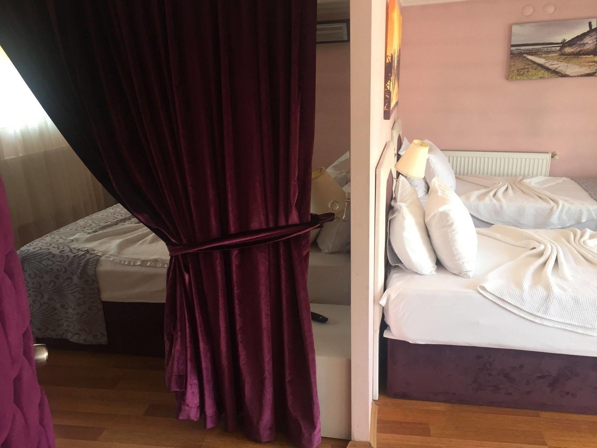 Srf Hotel Eskişehir Esterno foto